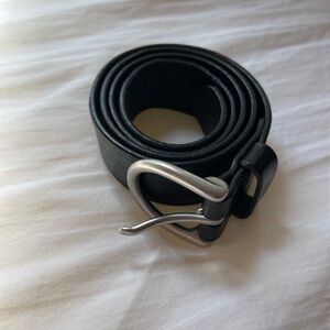 MADEWELL Medium Perfect Leather Belt